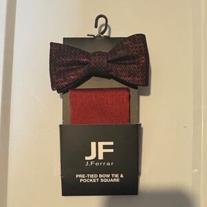 jf j.ferrar Burgundy Bow Tie and Pocket Square Set
